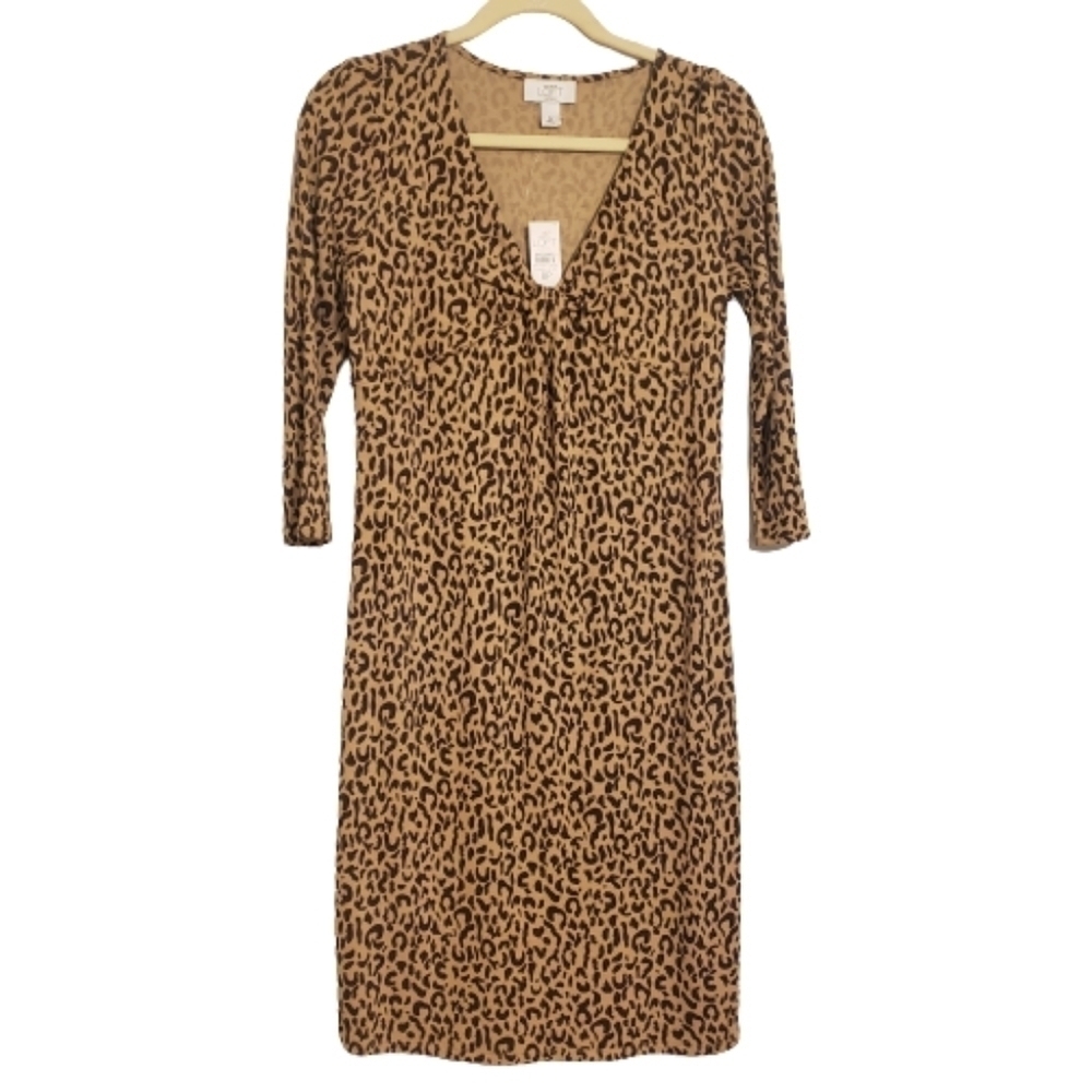 Ann Taylor Loft Animal print Jersey Knit V-neck size 8 NWT